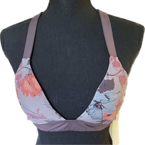 NWT Bikini Top - Picture 6 of 6